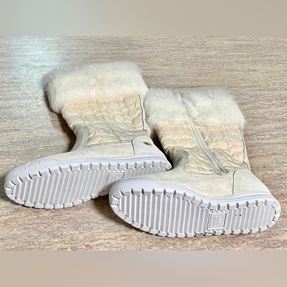 Coach Talen suede and quilted mid-calf boots w/ faux fur - Picture 4 of 10